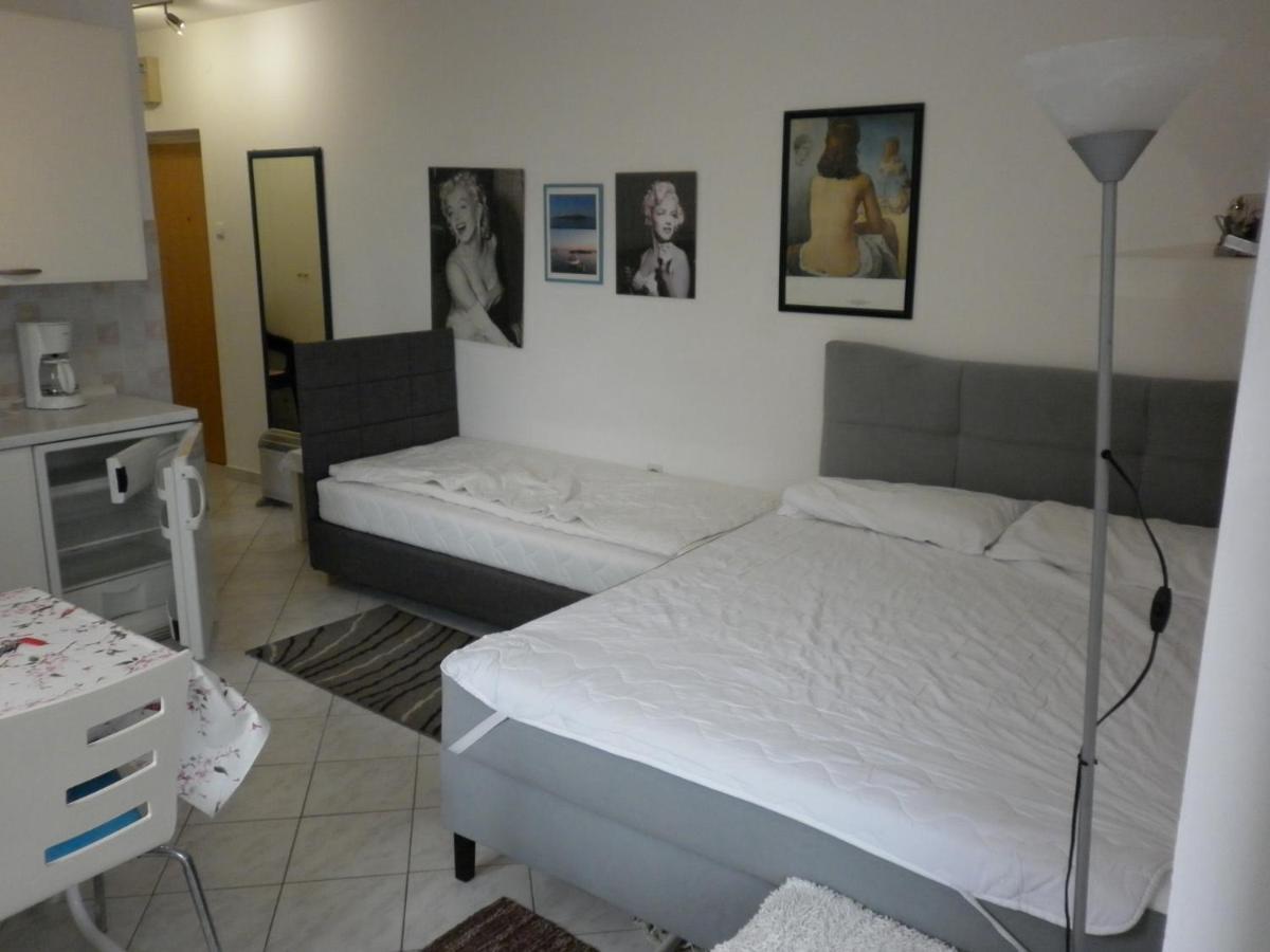 Apartment Antoncic Dramalj Exterior photo