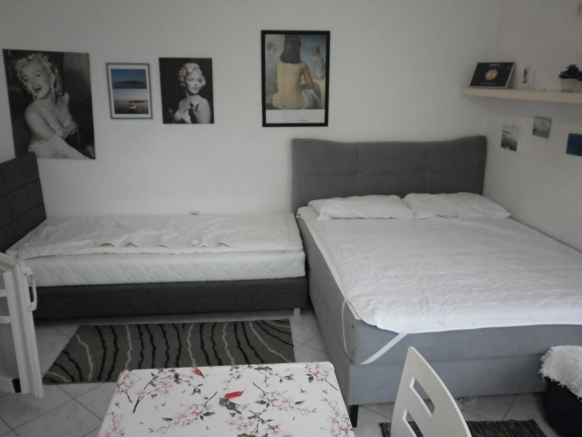 Apartment Antoncic Dramalj Exterior photo